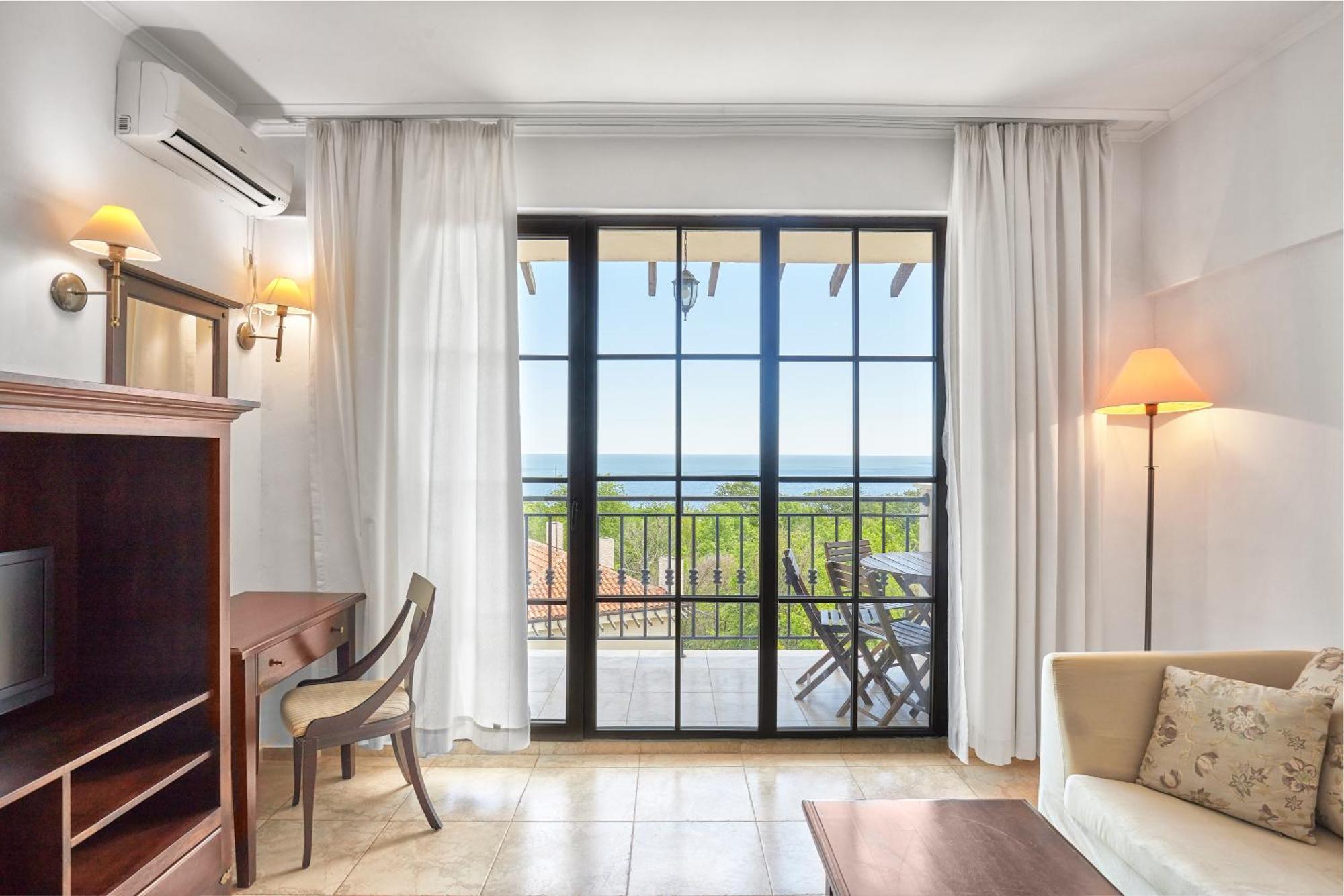 The Cliff Obzor Bay Holiday Apartments And Hotel By Flat Mаnаger אובזור מראה חיצוני תמונה